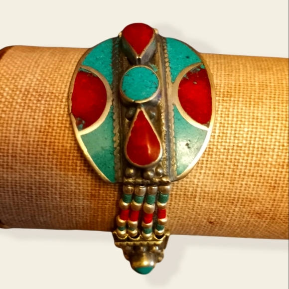 Jewelry - Handmade Navajo Inlay Coral & Turquoise Bracelet